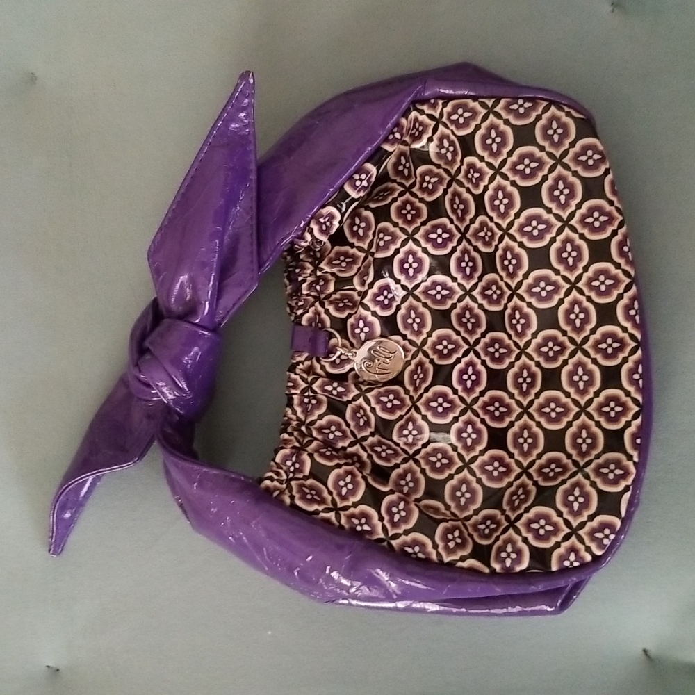 Super Cute Frill Vera Bradley Clutch Purse